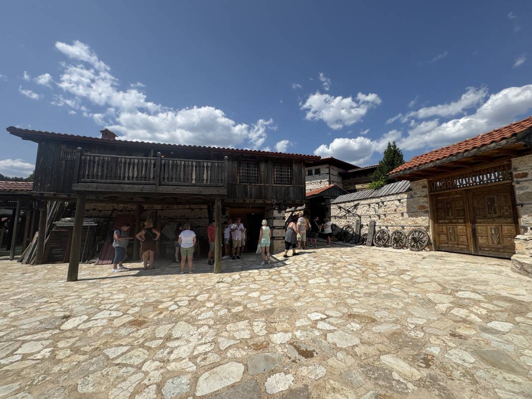 800 yıllık saklı hazine Konya'nın tarihi yolunda! Turistlerle dolup taşıyor 9